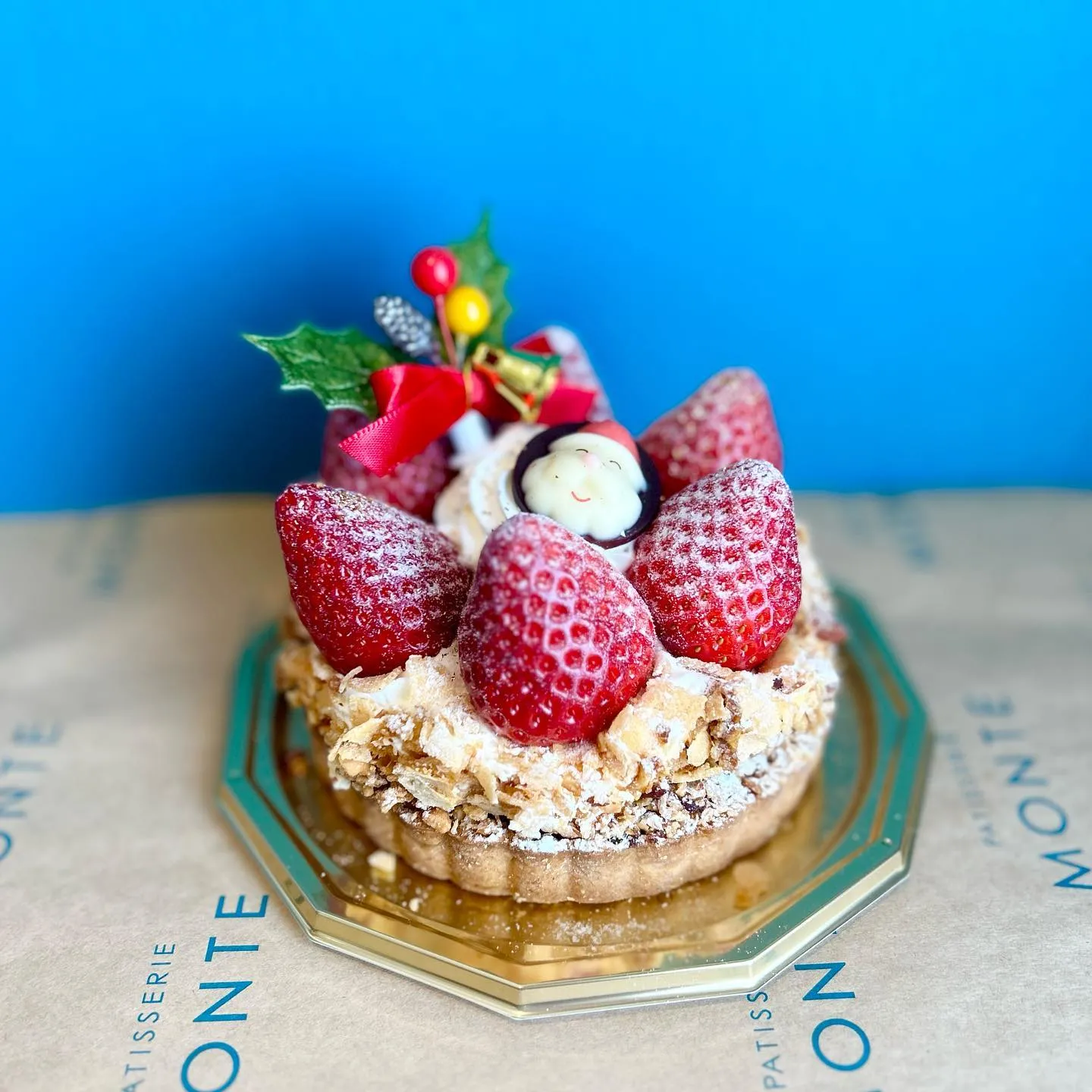 ショーケースがクリスマスになりました🎅🎄