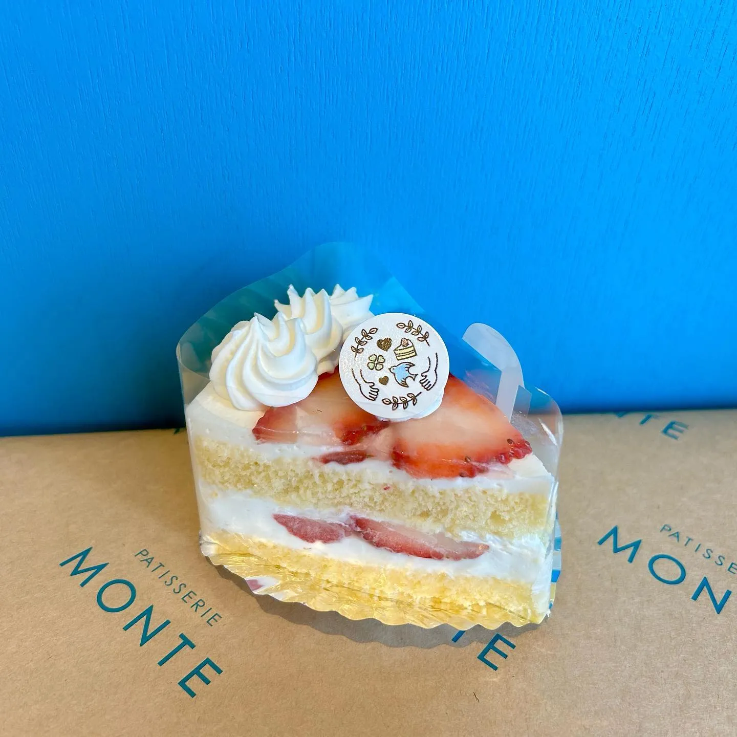 本日もケーキ盛りだくさんです🍰🍰🍰