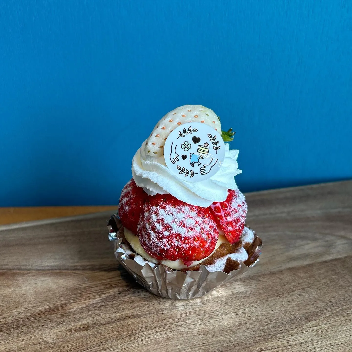 白いちごを使ったいちごタルトは残りわずかです🍓