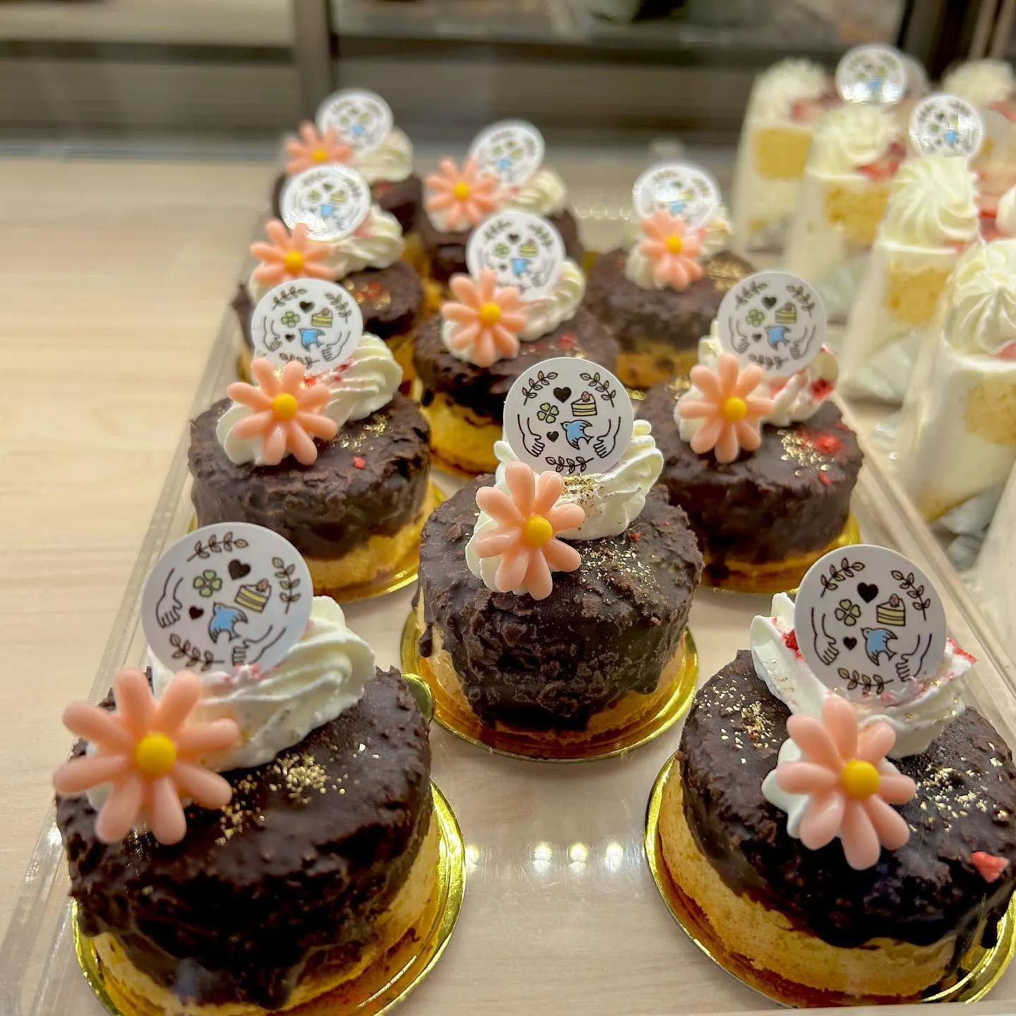 寒い日にピッタリのケーキが出ましたよ🍫