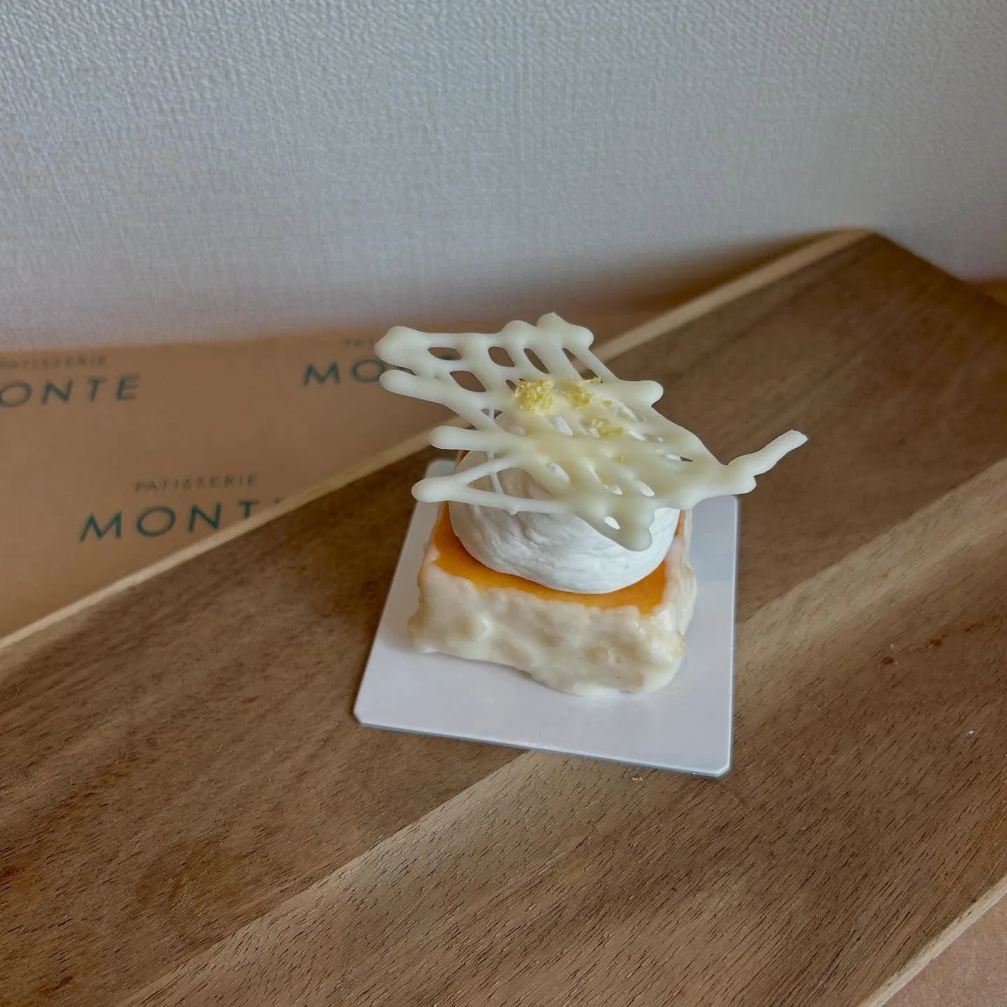 商品紹介　スフレチーズ