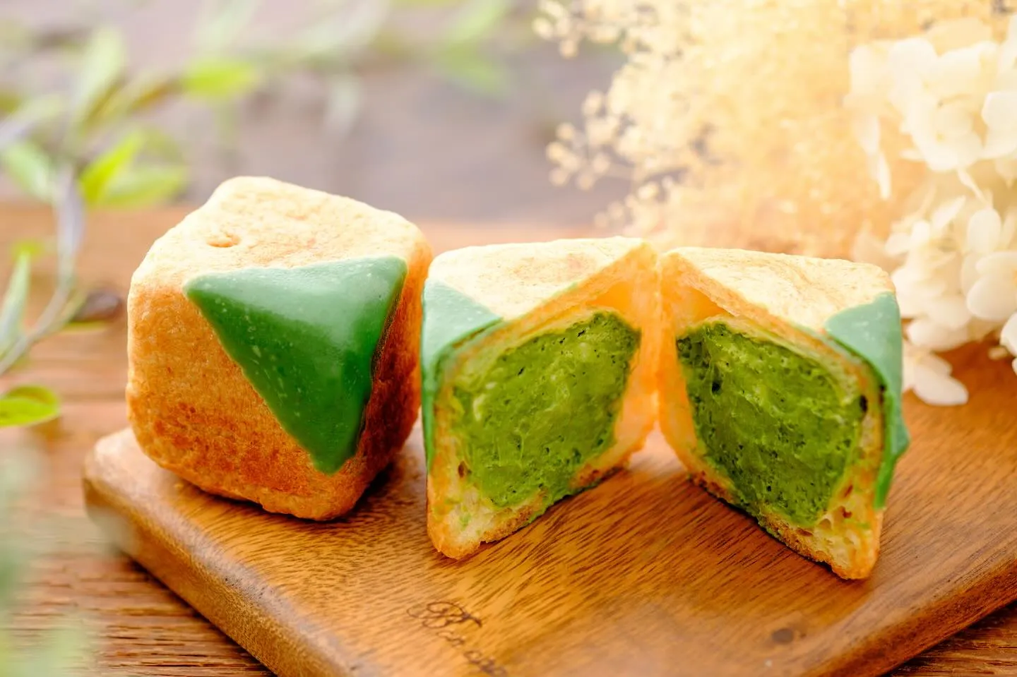 商品紹介 四角いシュークリーム