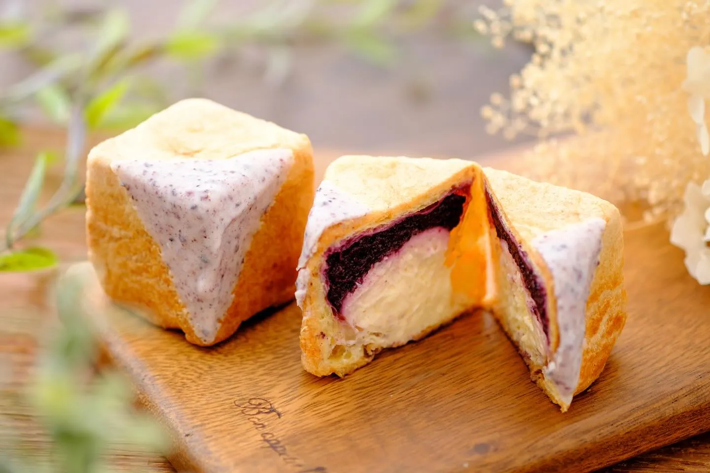 商品紹介 四角いシュークリーム